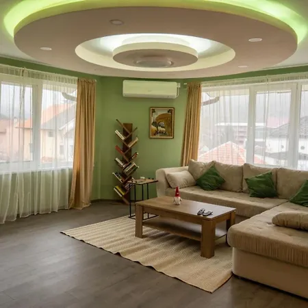 за гости бел вю Apartament *